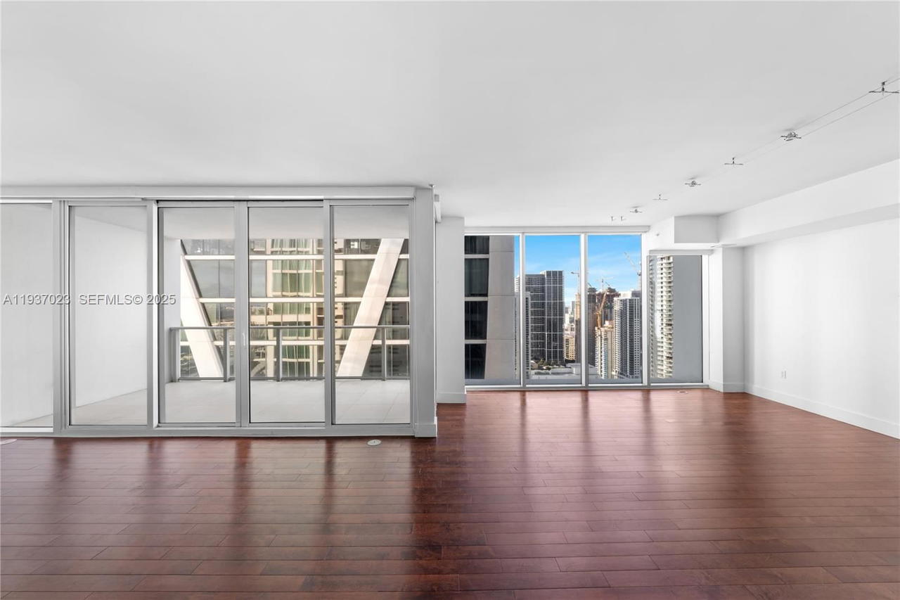 Real estate property located at 1040 Biscayne Blvd #4108, Miami-dade, Ten Museum Pk Residential, Miami, FL