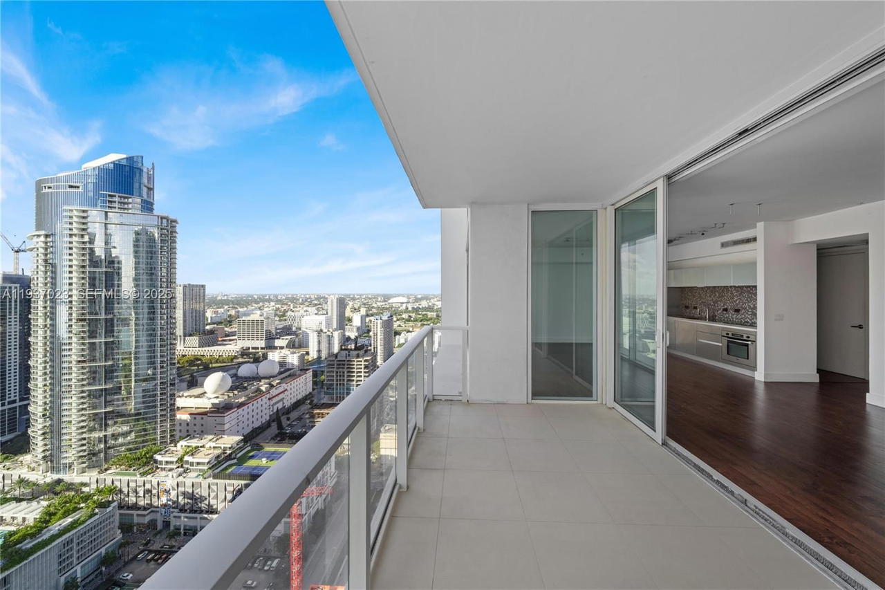 Real estate property located at 1040 Biscayne Blvd #4108, Miami-dade, Ten Museum Pk Residential, Miami, FL