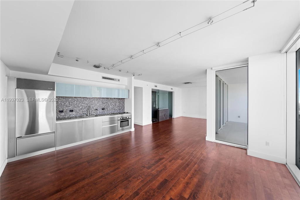 Real estate property located at 1040 Biscayne Blvd #4108, Miami-dade, Ten Museum Pk Residential, Miami, FL