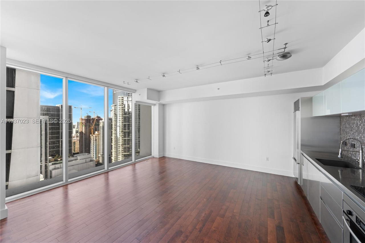 Real estate property located at 1040 Biscayne Blvd #4108, Miami-dade, Ten Museum Pk Residential, Miami, FL