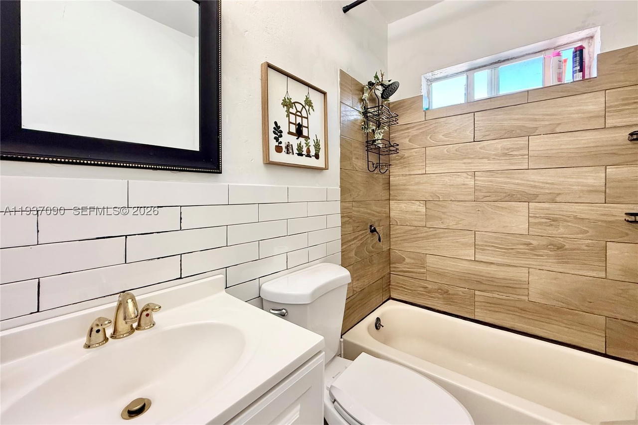 Real estate property located at 7820 Harding Ave, Miami-dade, Altos Del Mar No 3, Miami Beach, FL