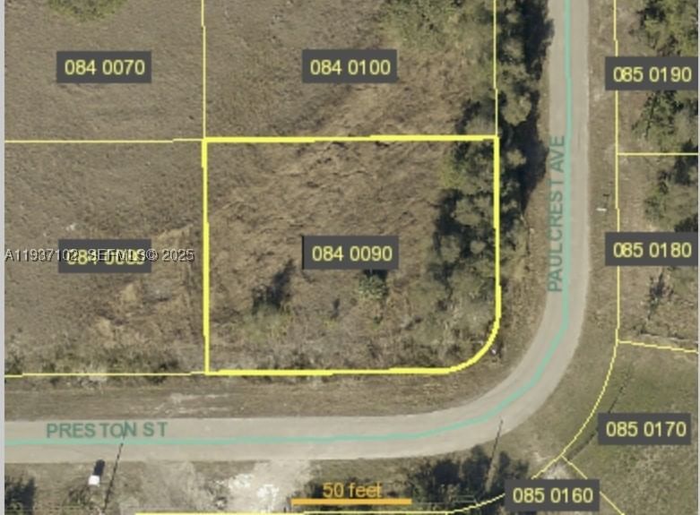 Real estate property located at 432 Paulcrest Ave, Lee, Lehigh Acces, Lehigh Acres, FL