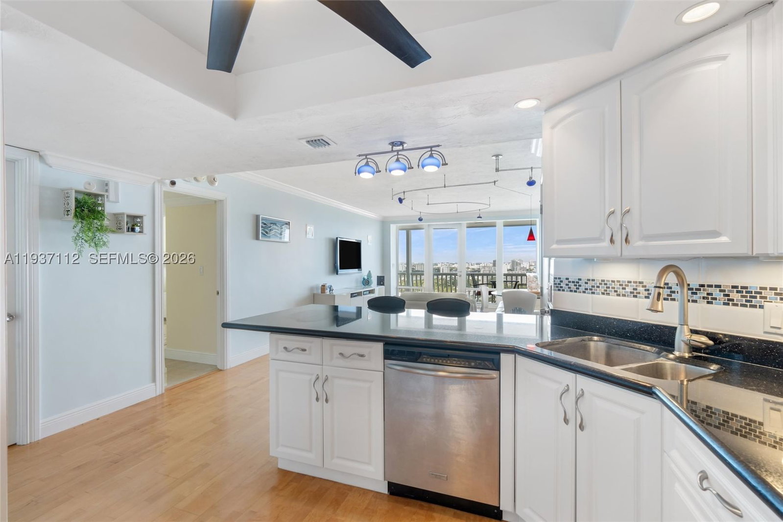 Real estate property located at 2200 Ocean Ln #2903, Broward, Point Of Americas Ii, Fort Lauderdale, FL
