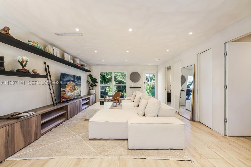 Real estate property located at 254 43rd St, Miami-dade, Columbia Park Corr Pl, Miami, FL
