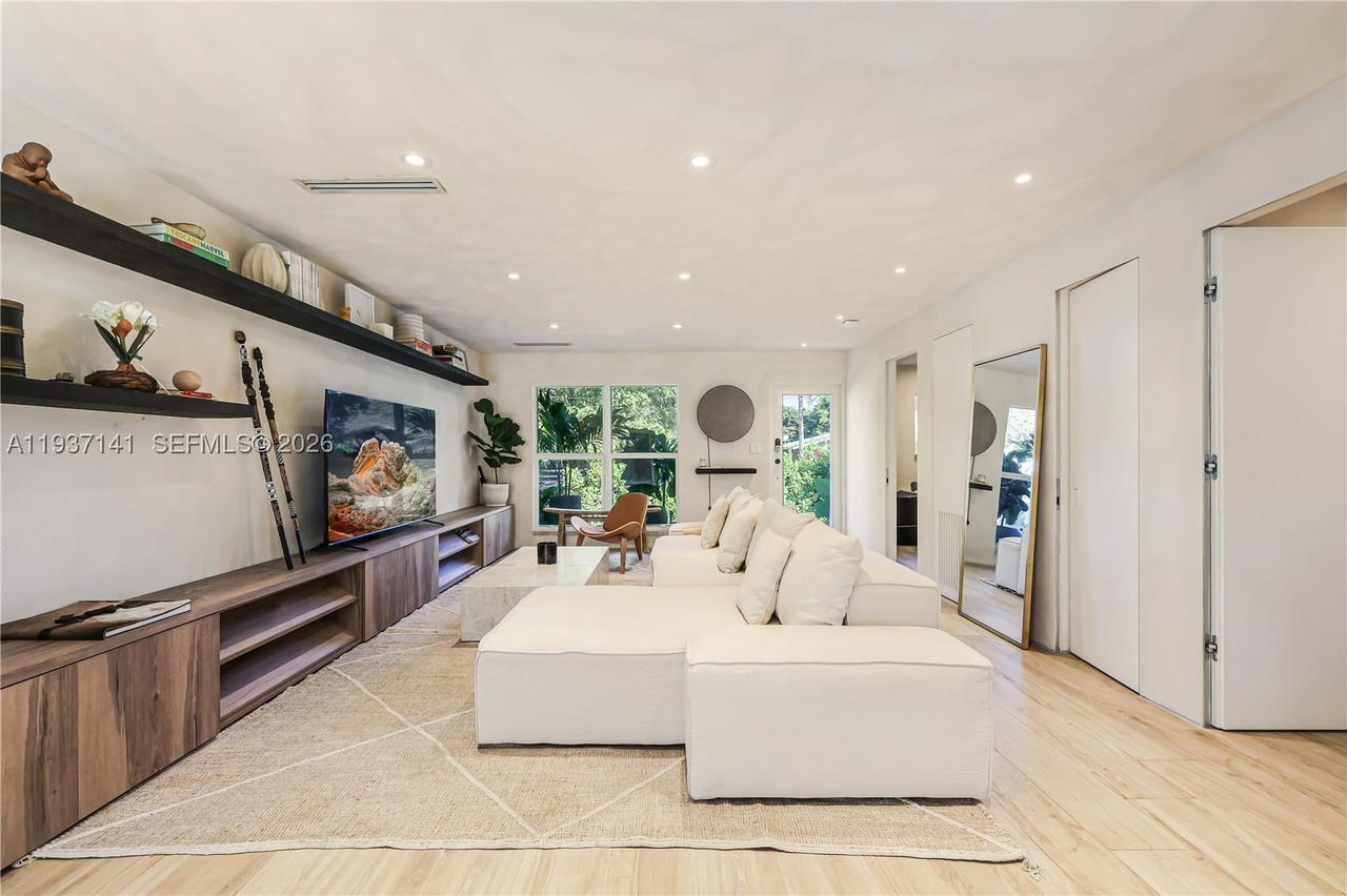 Real estate property located at 254 43rd St, Miami-dade, Columbia Park Corr Pl, Miami, FL