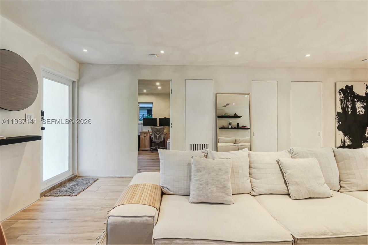 Real estate property located at 254 43rd St, Miami-dade, Columbia Park Corr Pl, Miami, FL
