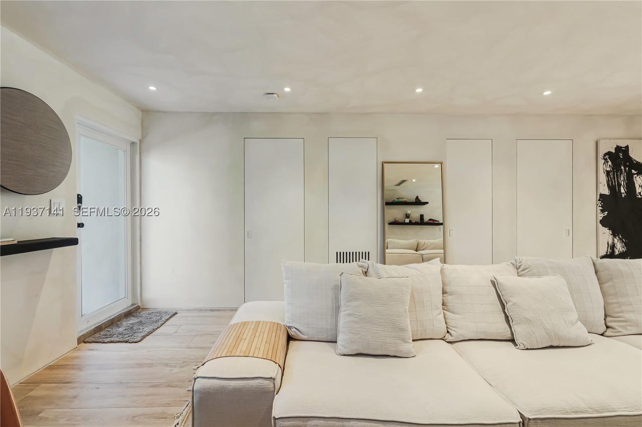 Real estate property located at 254 43rd St, Miami-dade, Columbia Park Corr Pl, Miami, FL