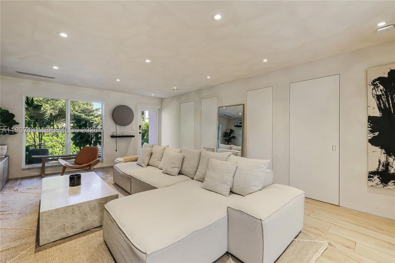 Real estate property located at 254 43rd St, Miami-dade, Columbia Park Corr Pl, Miami, FL