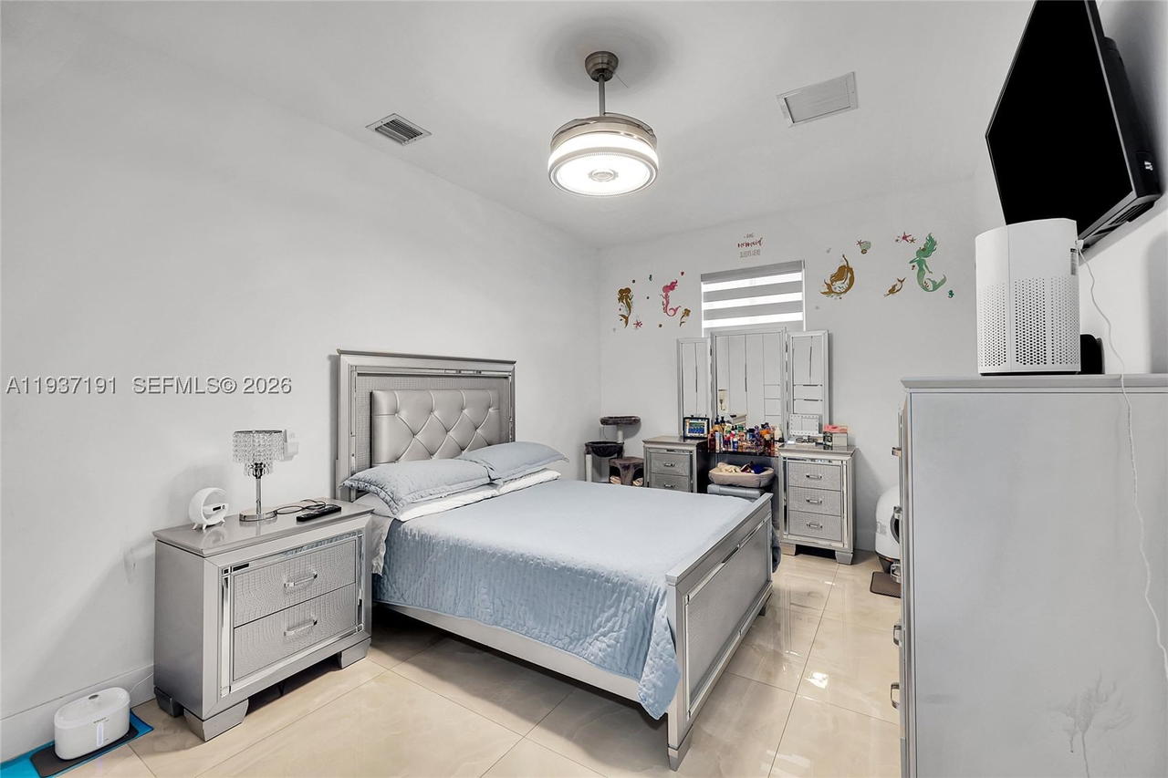 Real estate property located at 16911 115th Ave, Miami-dade, Colonial Pines, Miami, FL