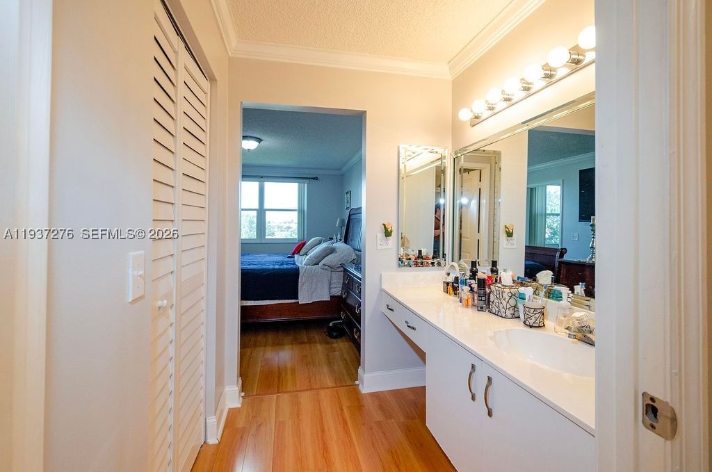 Real estate property located at 2601 Nob Hill Rd #402, Broward, Sunrise Lakes 201 Condo, Sunrise, FL
