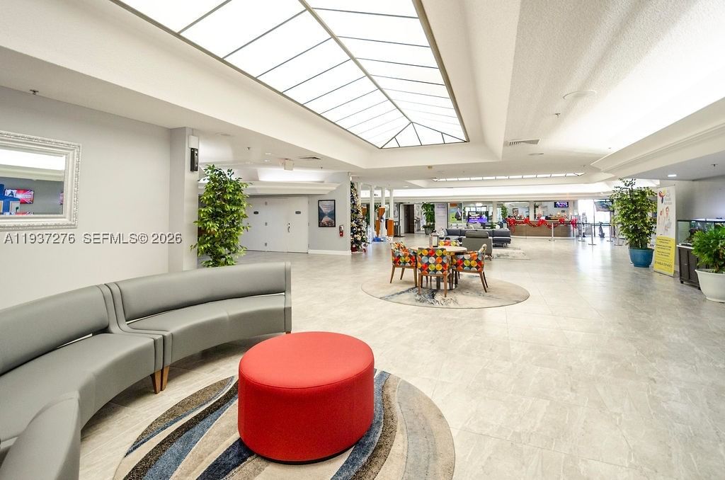 Real estate property located at 2601 Nob Hill Rd #402, Broward, Sunrise Lakes 201 Condo, Sunrise, FL