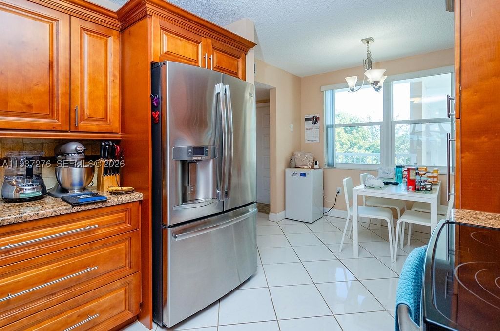 Real estate property located at 2601 Nob Hill Rd #402, Broward, Sunrise Lakes 201 Condo, Sunrise, FL