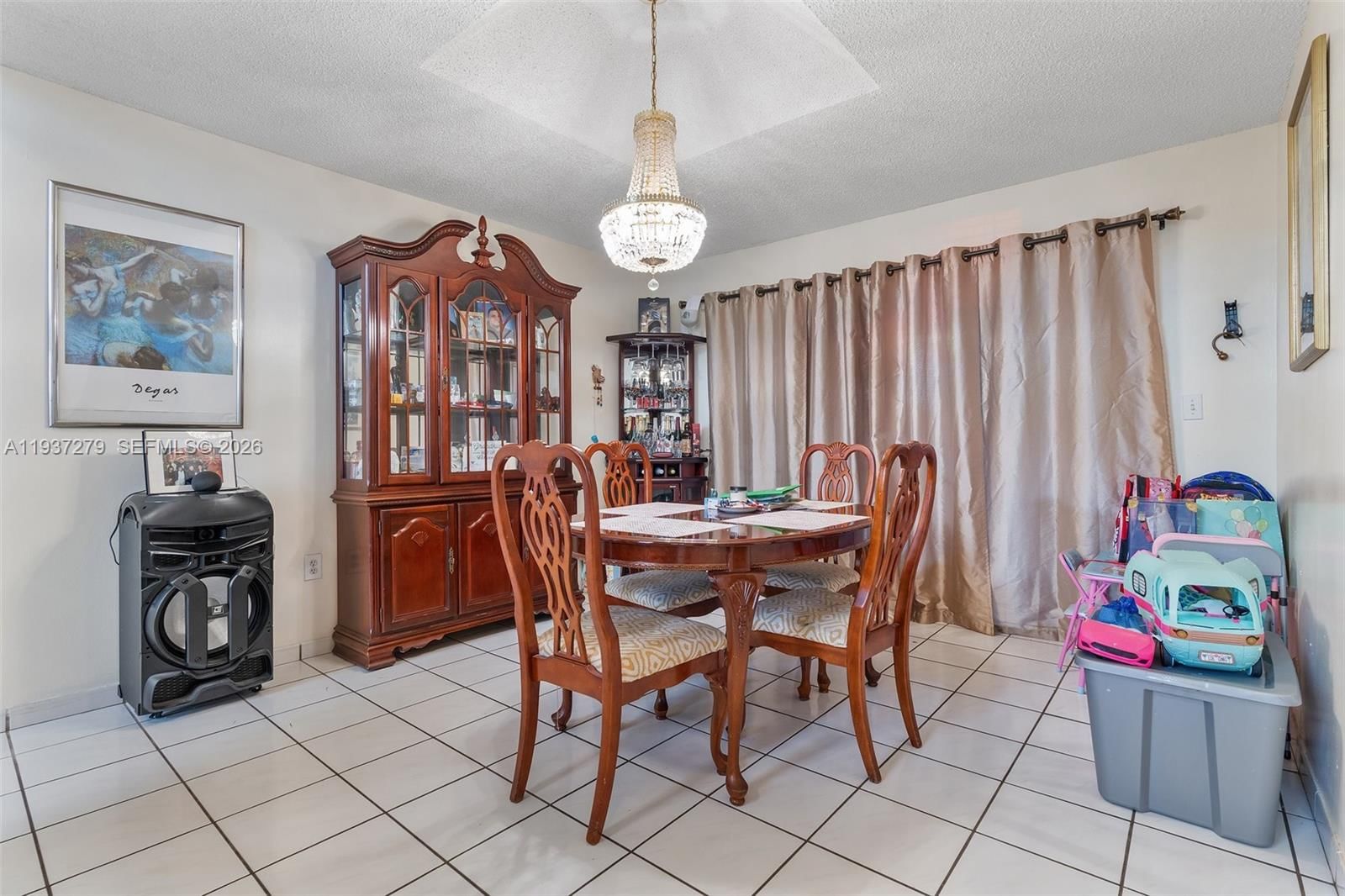 Real estate property located at 14256 92nd St, Miami-dade, Shoma Homes At Kendall, Miami, FL