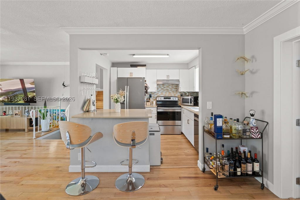 Real estate property located at 1016 4th Ct, Broward, Gulfstream Estates No 3, Hallandale Beach, FL