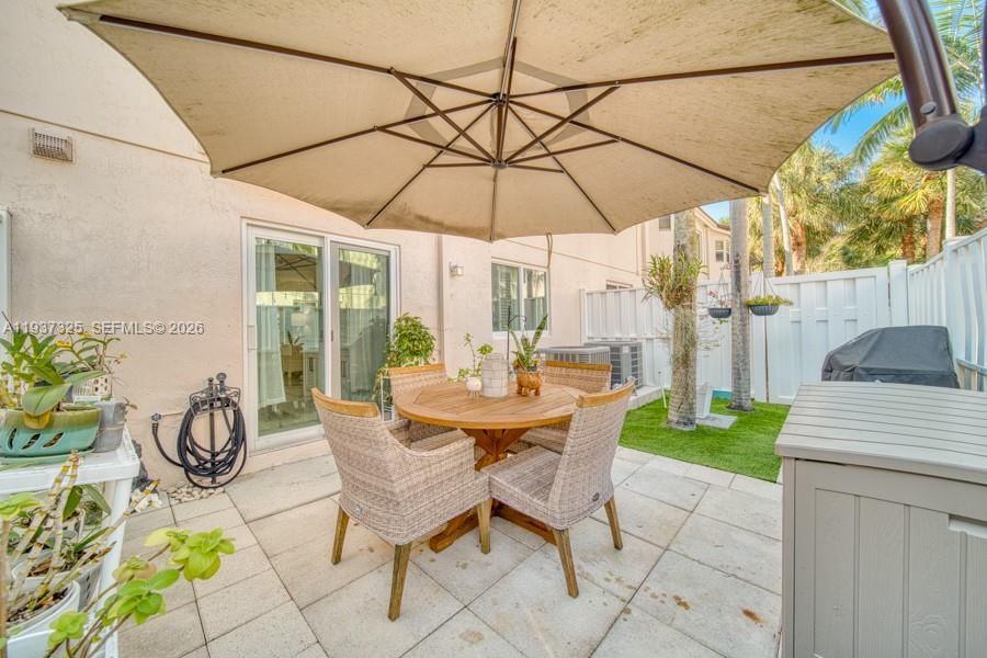 Real estate property located at 7785 22nd Ct #104, Broward, Preserve At Walnut Creek, Pembroke Pines, FL