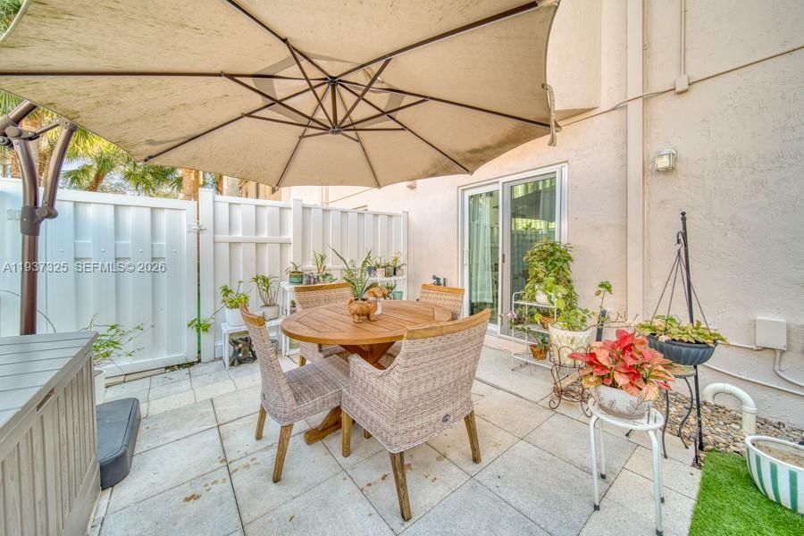 Real estate property located at 7785 22nd Ct #104, Broward, Preserve At Walnut Creek, Pembroke Pines, FL