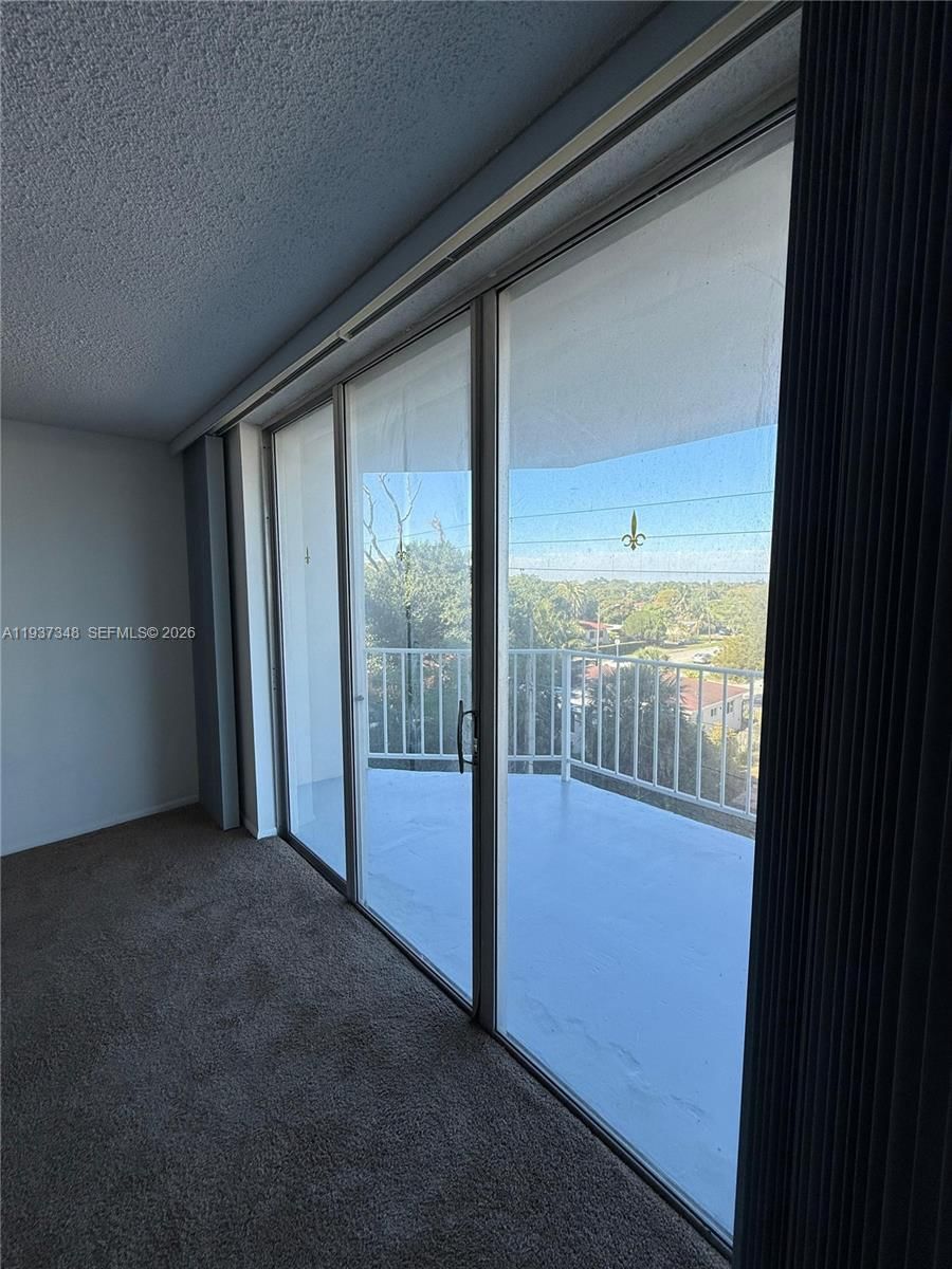 Real estate property located at 16740 9th Ave #405, Miami-dade, Gateway House Condo - Nor, North Miami Beach, FL