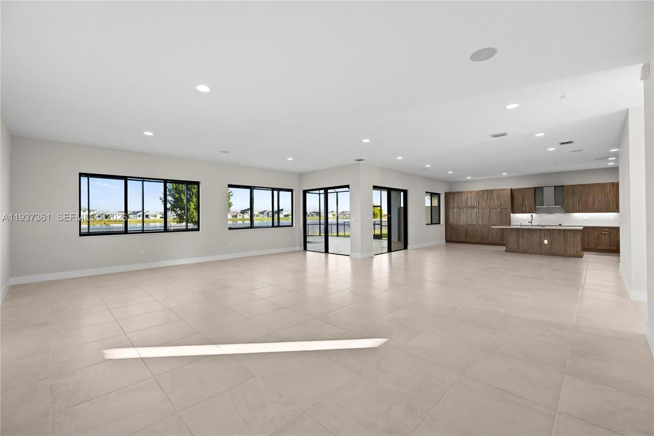 Real estate property located at 5197 Julienne Road, Collier, Maple Ridge, Ave Maria, FL