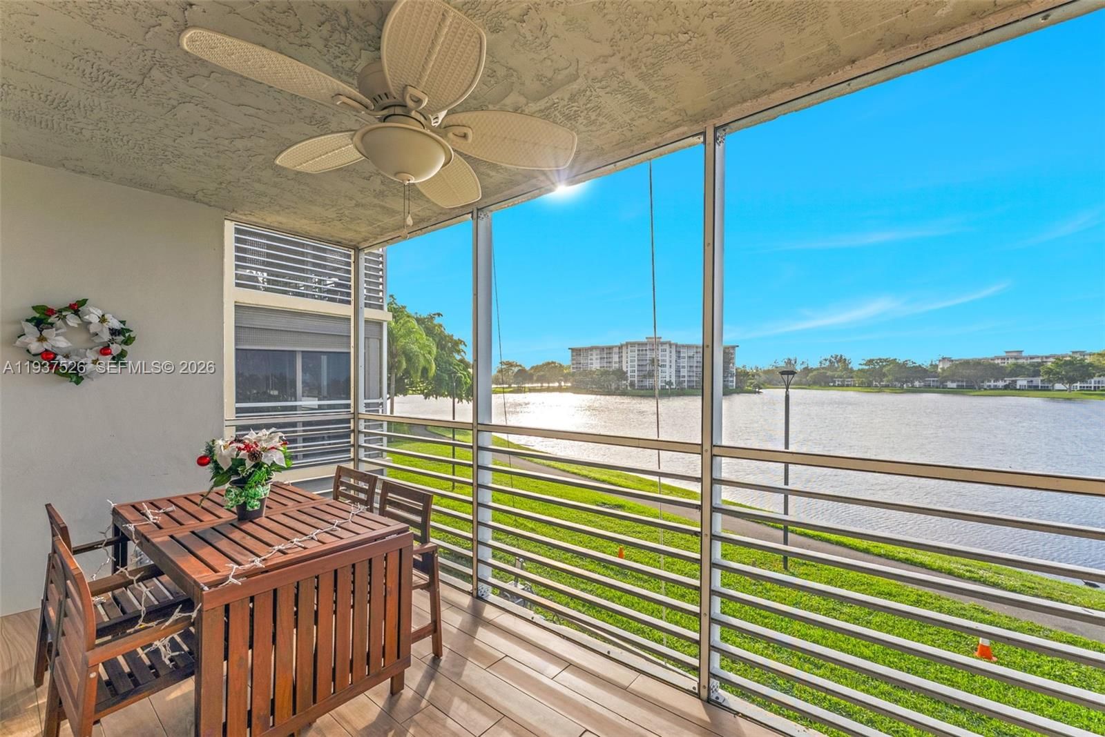 Real estate property located at 3095 Course Dr #201, Broward, No 52 Palm-aire Country C, Pompano Beach, FL