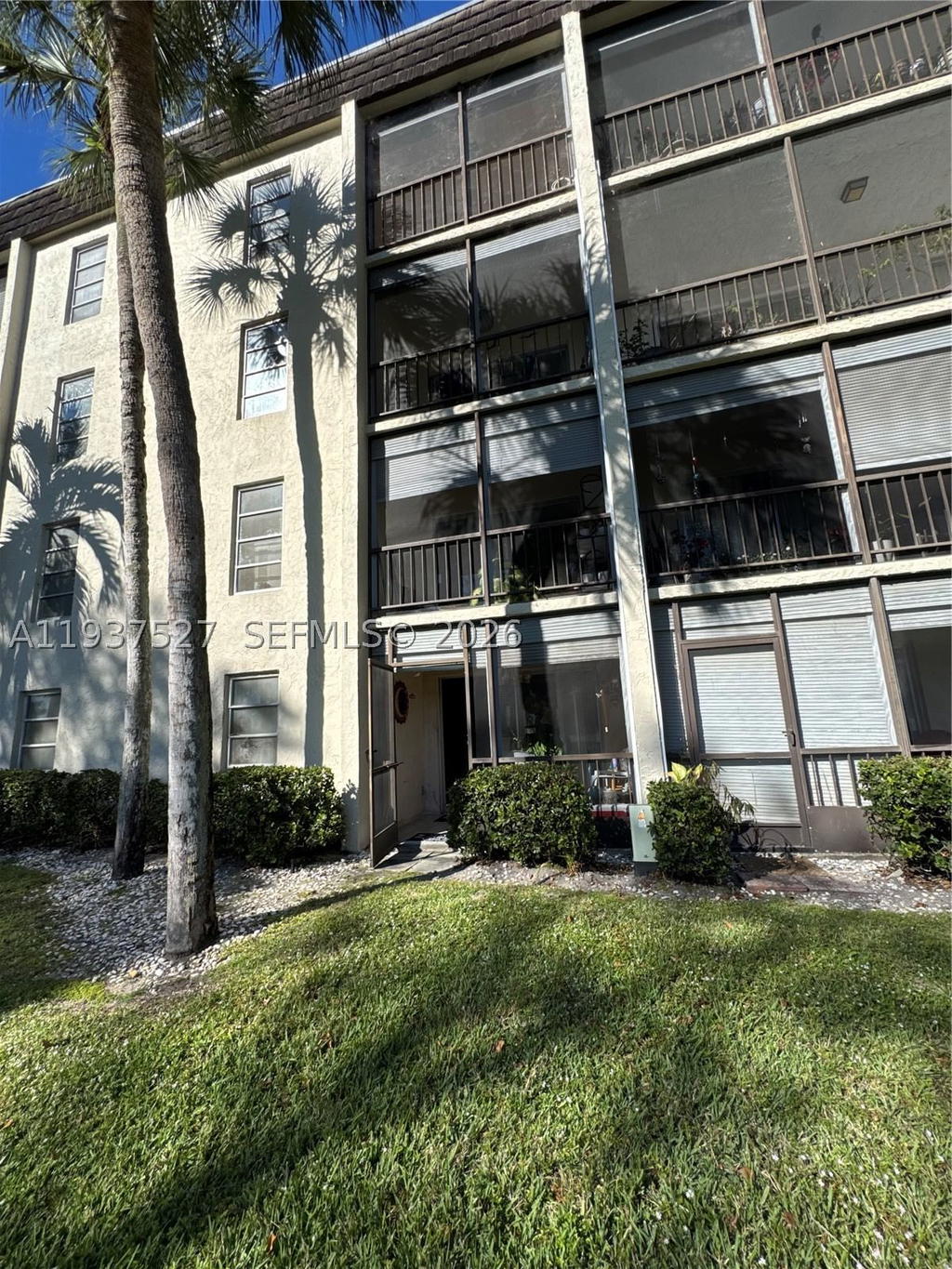 Real estate property located at 6080 44th St #107, Broward, Greens Of Inverrary Phase, Lauderhill, FL
