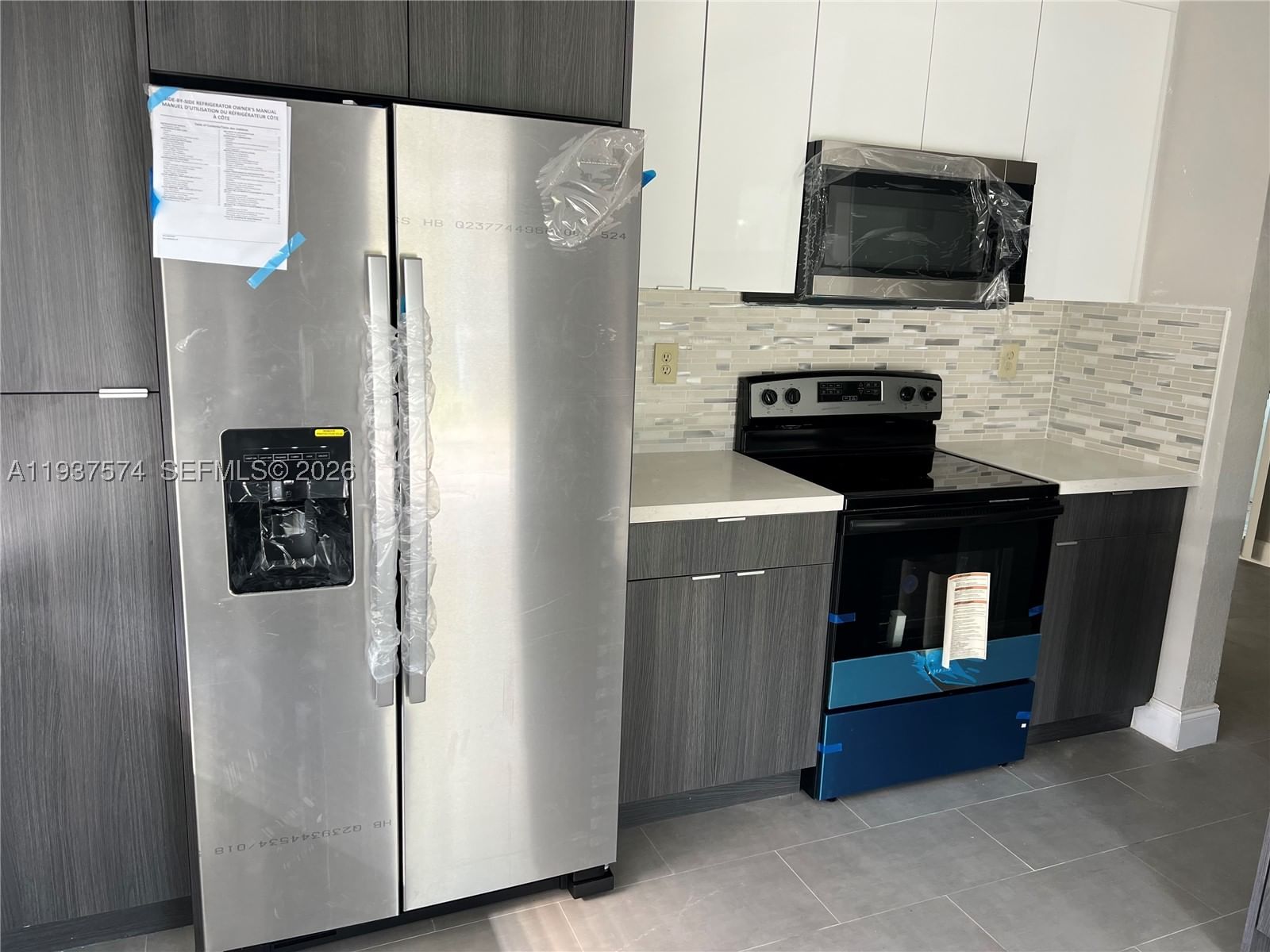 Real estate property located at 4321 12th Ter, Broward, Twin Lakes Homes, Oakland Park, FL
