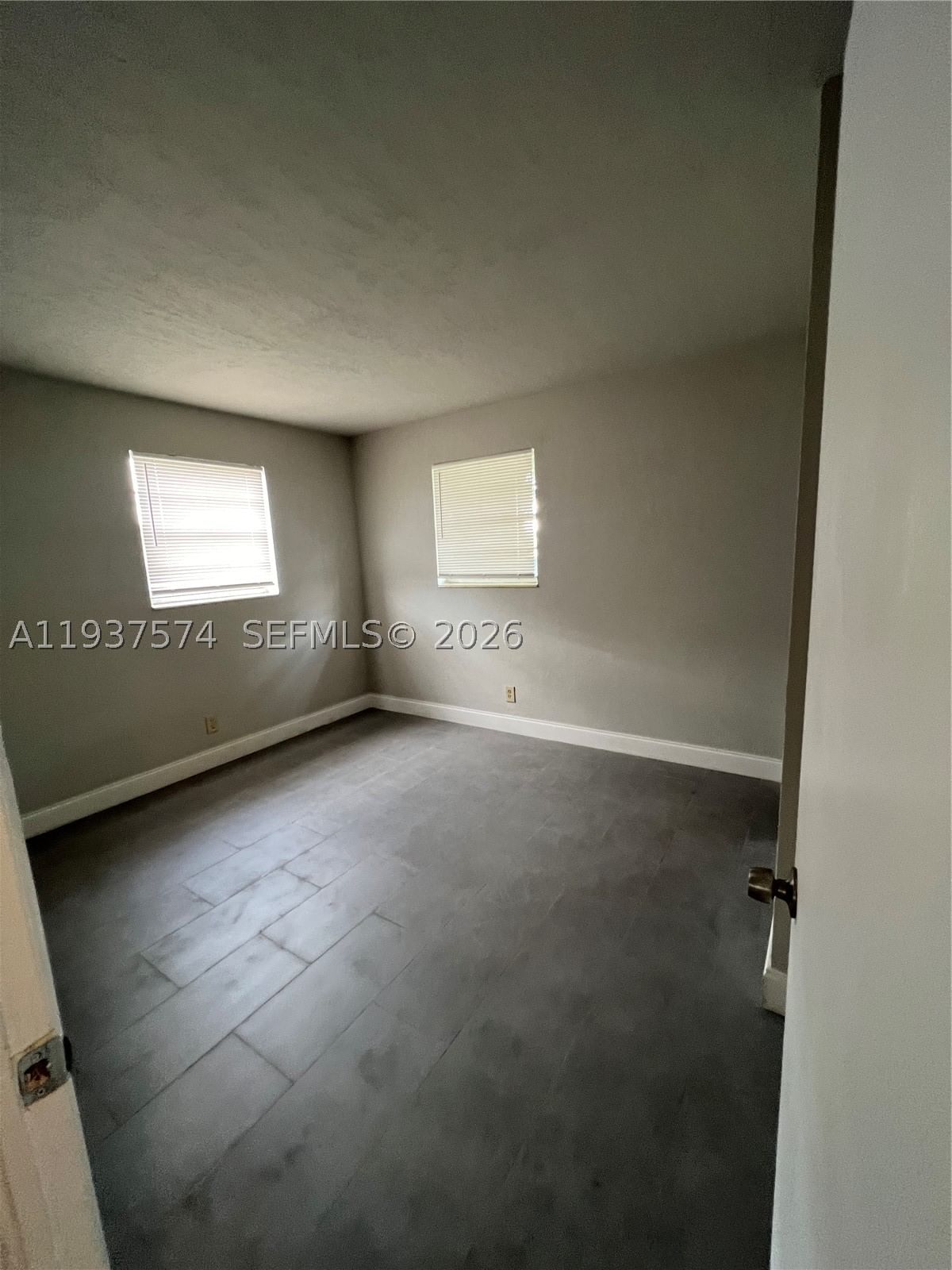 Real estate property located at 4321 12th Ter, Broward, Twin Lakes Homes, Oakland Park, FL