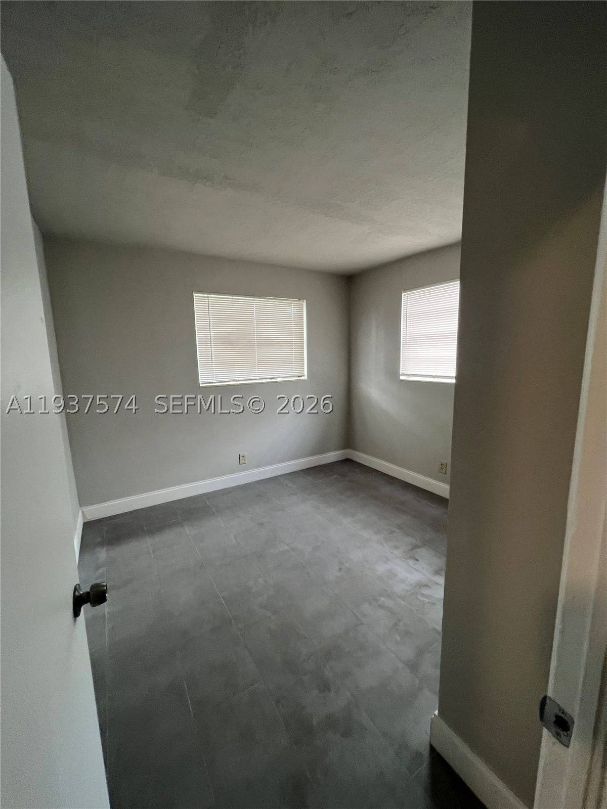 Real estate property located at 4321 12th Ter, Broward, Twin Lakes Homes, Oakland Park, FL