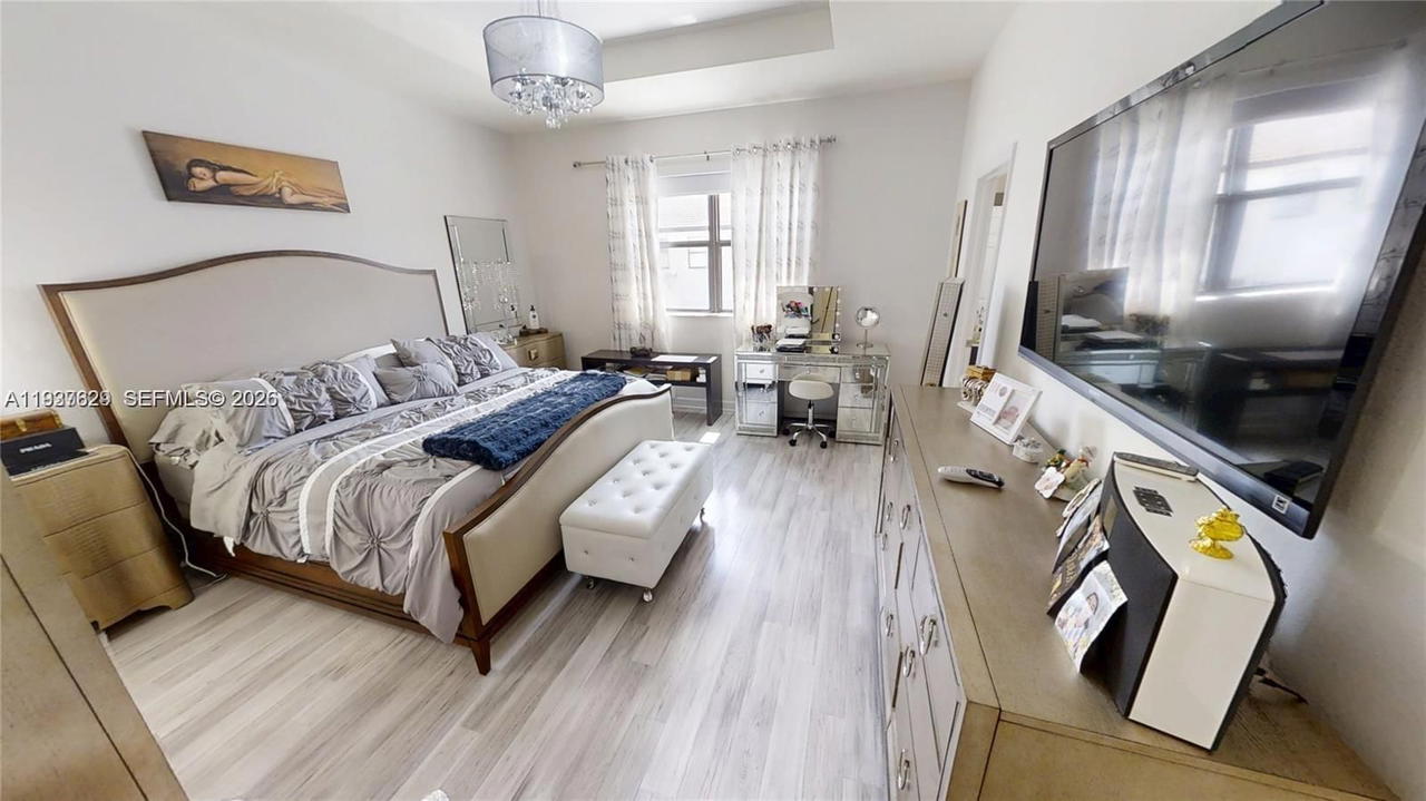 Real estate property located at 4231 165th Ct, Miami-dade, Century Townhomes At Bird, Miami, FL