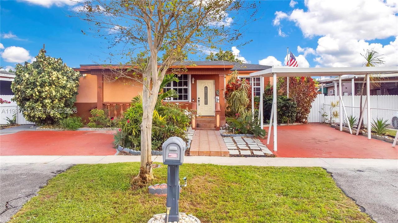 Real estate property located at 5015 Palm Ct, Miami-dade, Bradley Manor 3rd Addn, Hialeah, FL