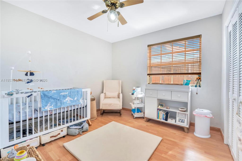 Real estate property located at 5015 Palm Ct, Miami-dade, Bradley Manor 3rd Addn, Hialeah, FL