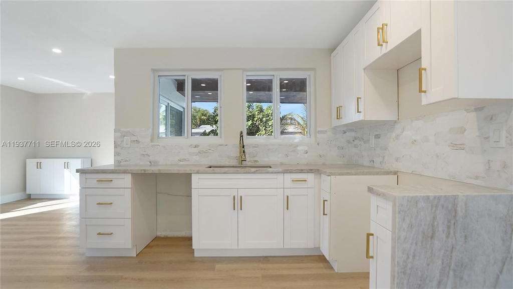 Real estate property located at 8651 24th St, Broward, Sunrise Golf Village Sec, Sunrise, FL