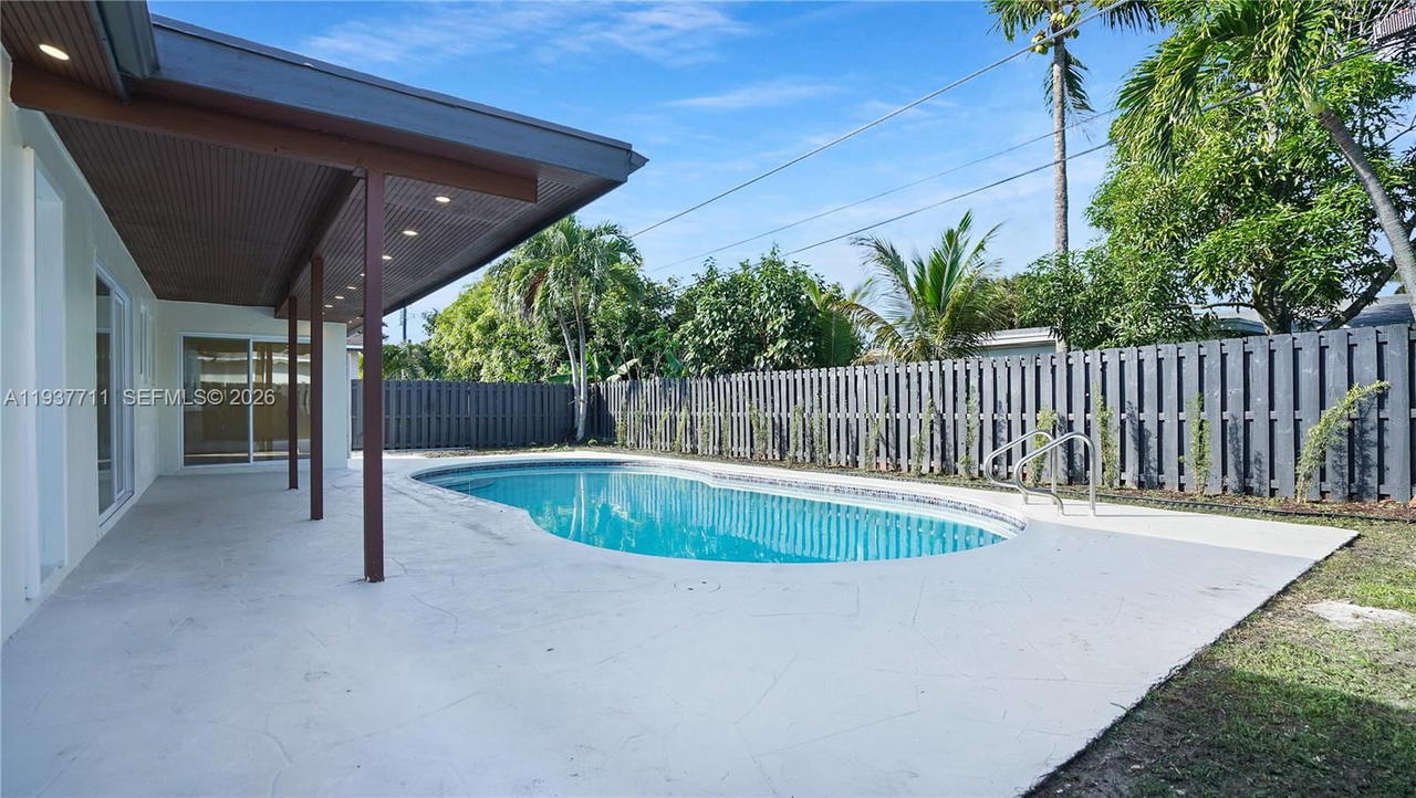 Real estate property located at 8651 24th St, Broward, Sunrise Golf Village Sec, Sunrise, FL