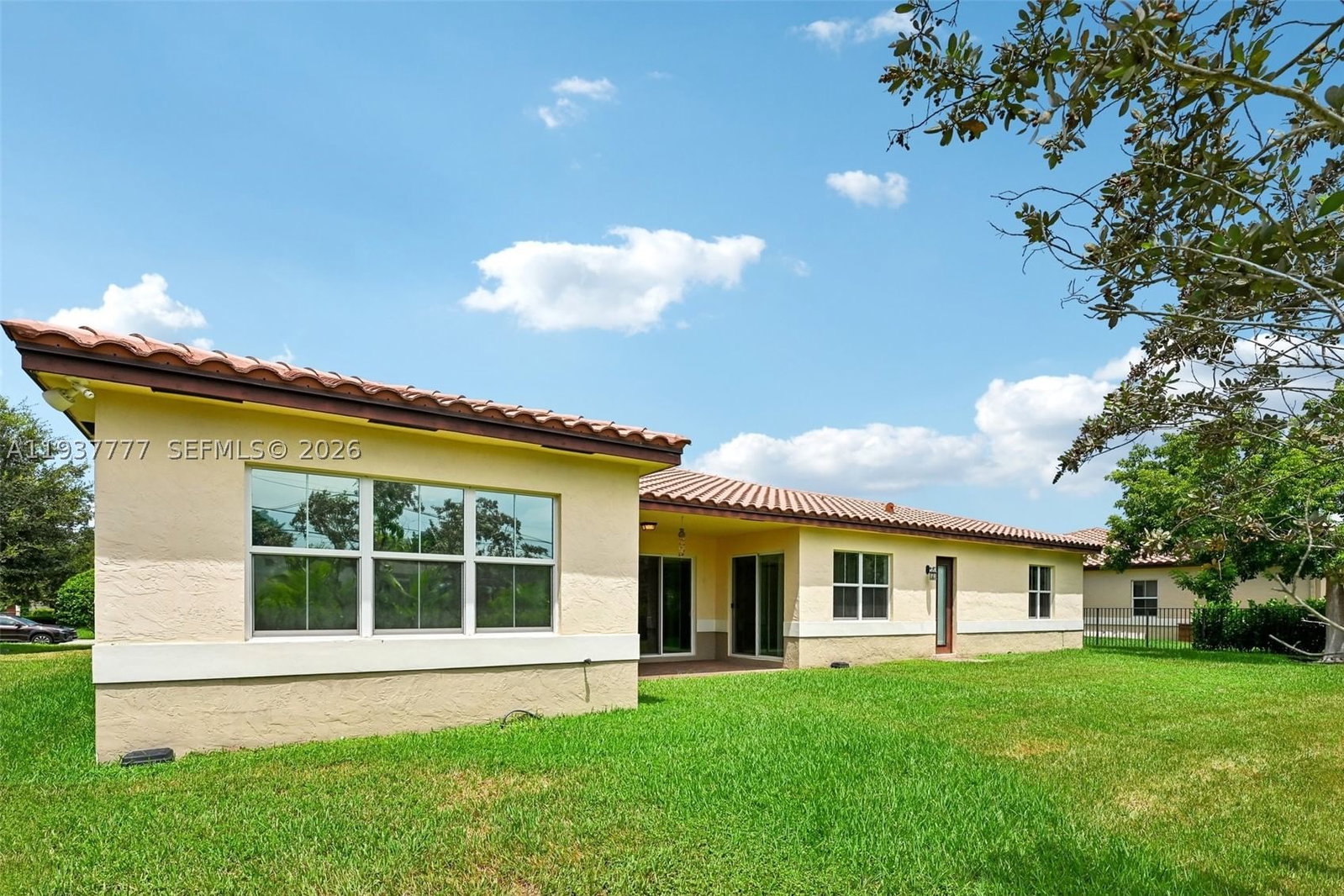 Real estate property located at 6432 55th Pl, Broward, Taralyne Oaks, Davie, FL