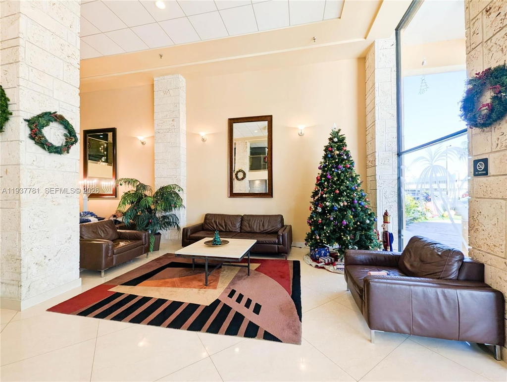 Real estate property located at 290 174th St #503, Miami-dade, Winston Towers 700 Condo, Sunny Isles Beach, FL