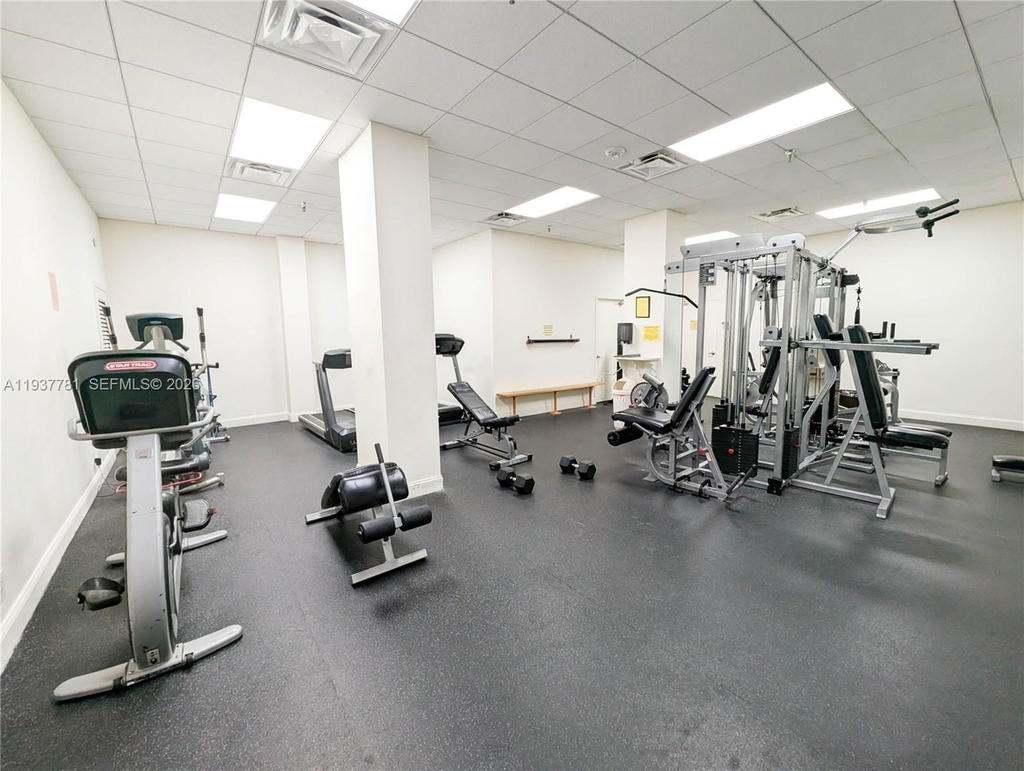 Real estate property located at 290 174th St #503, Miami-dade, Winston Towers 700 Condo, Sunny Isles Beach, FL