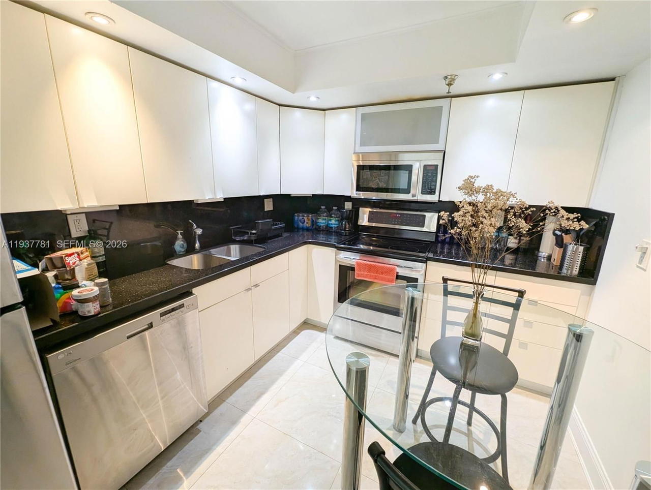 Real estate property located at 290 174th St #503, Miami-dade, Winston Towers 700 Condo, Sunny Isles Beach, FL