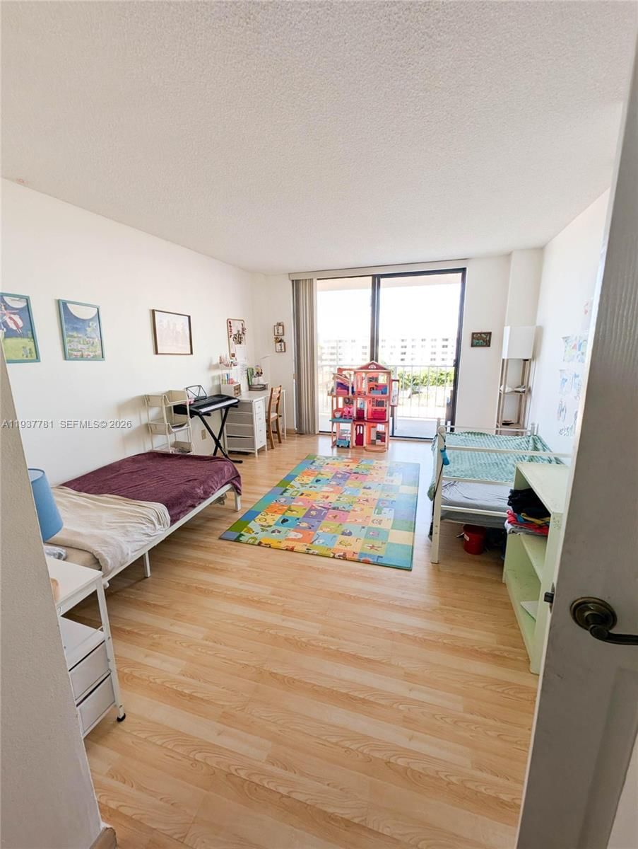 Real estate property located at 290 174th St #503, Miami-dade, Winston Towers 700 Condo, Sunny Isles Beach, FL