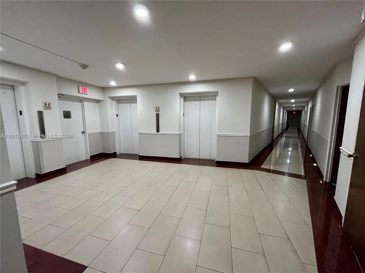 Real estate property located at 2899 Collins Ave #1717, Miami-dade, Triton Tower Condo, Miami Beach, FL
