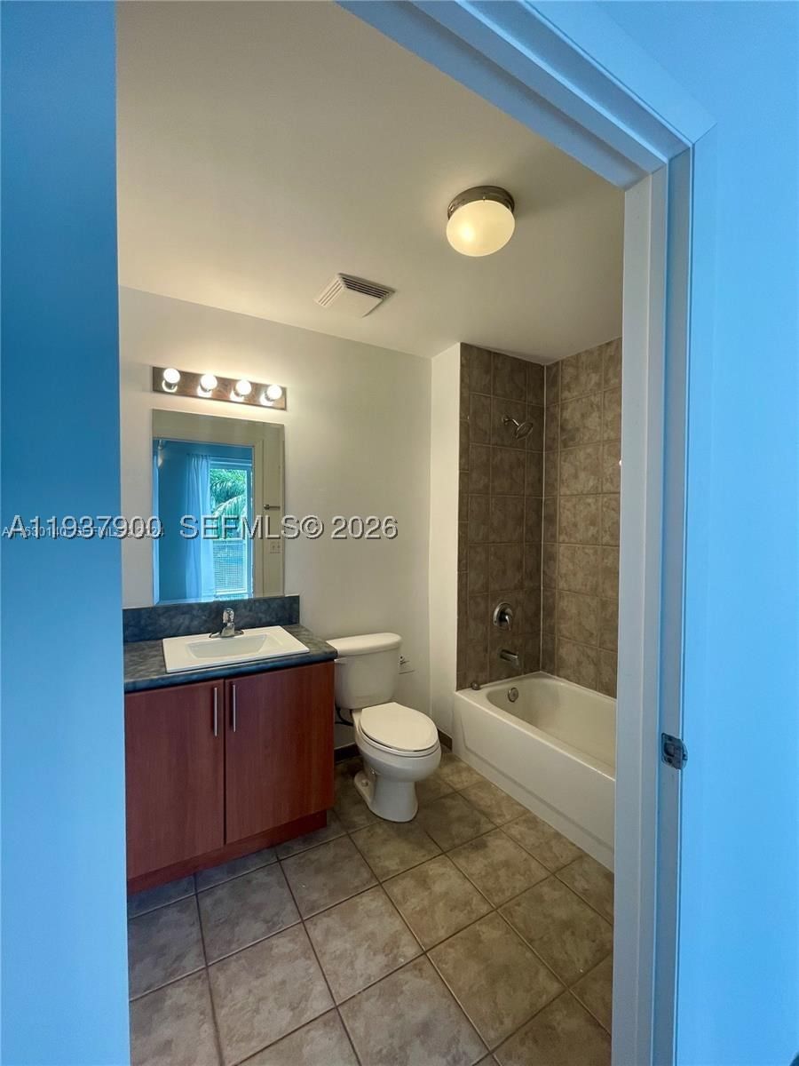 Real estate property located at 455 25th St #407, Miami-dade, Baylofts Condo, Miami, FL