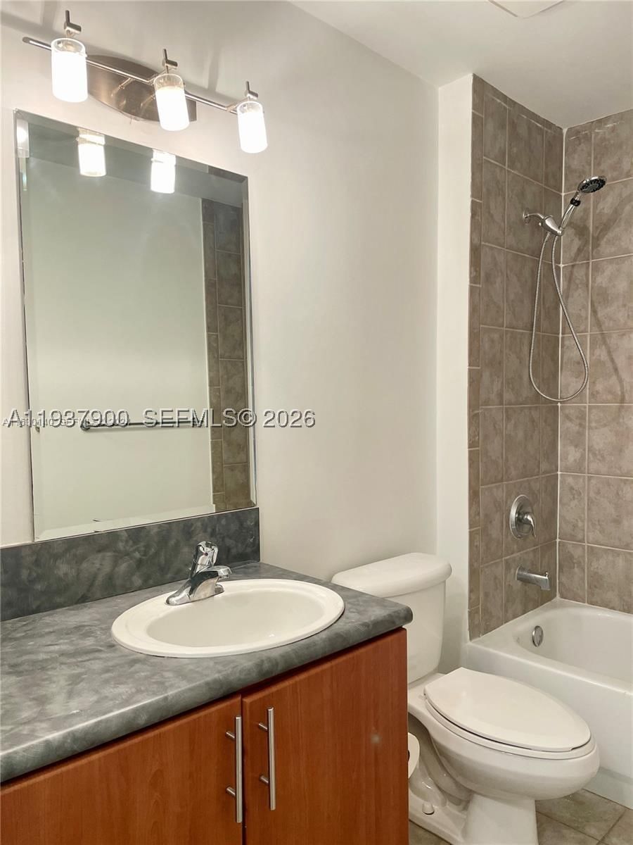 Real estate property located at 455 25th St #407, Miami-dade, Baylofts Condo, Miami, FL