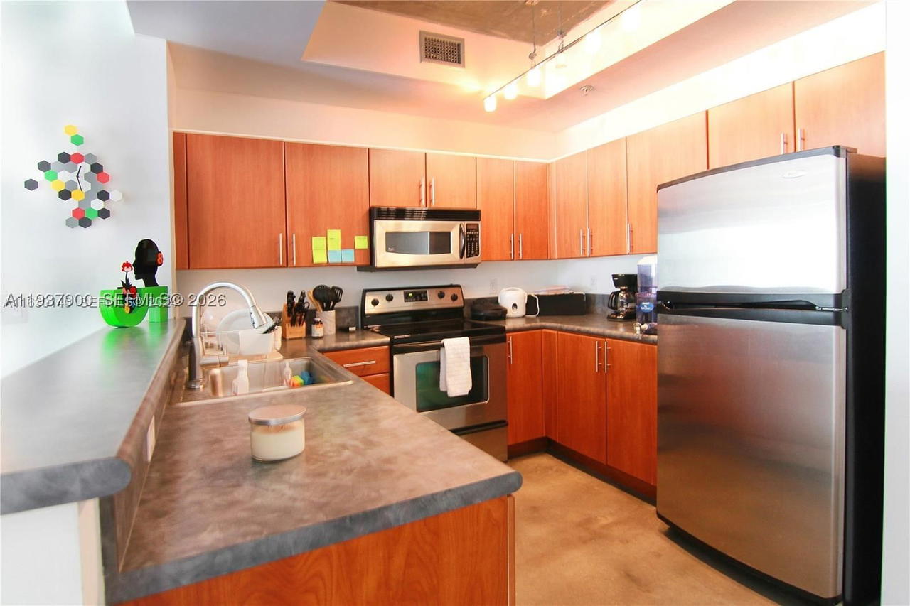 Real estate property located at 455 25th St #407, Miami-dade, Baylofts Condo, Miami, FL