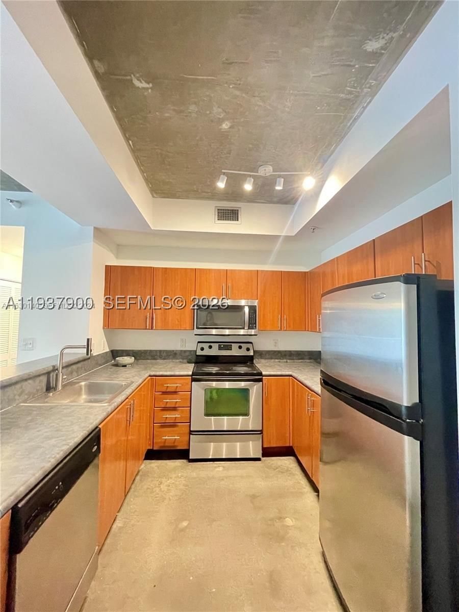 Real estate property located at 455 25th St #407, Miami-dade, Baylofts Condo, Miami, FL