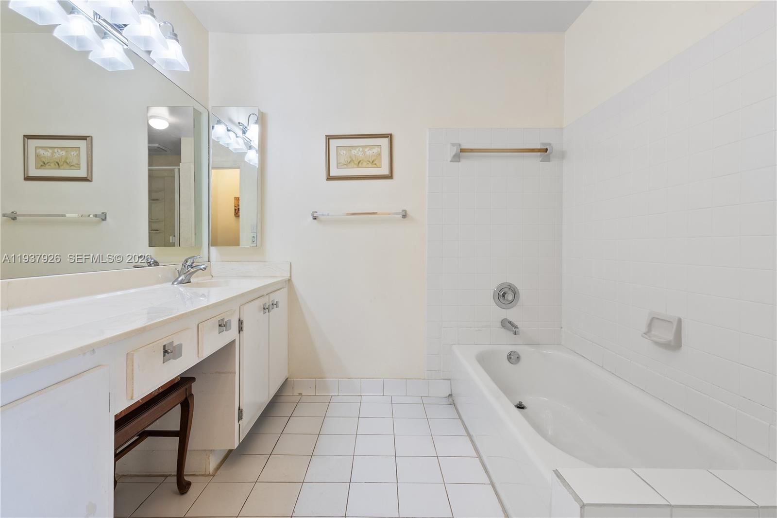 Real estate property located at 10114 Costa Del Sol Blvd G-60, Miami-dade, Costa Del Sol Condo Q, Doral, FL