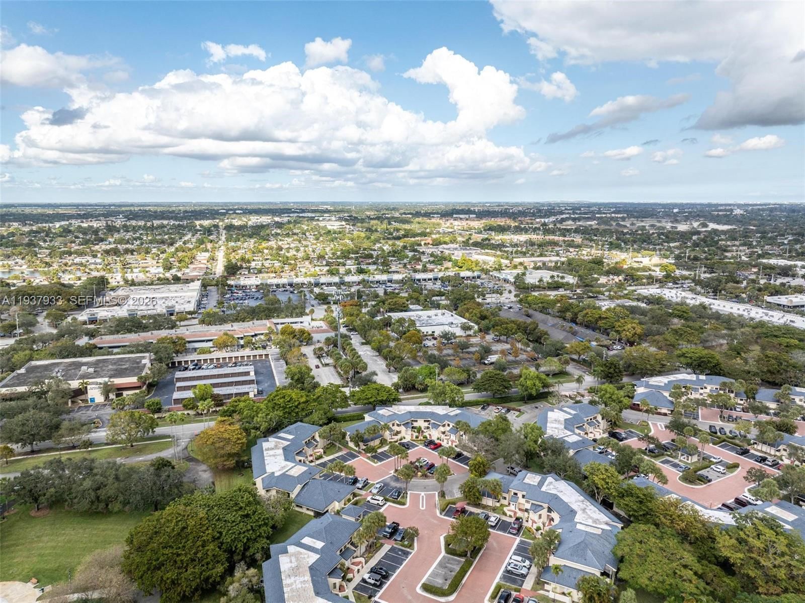 Real estate property located at 8109 17th Mnr #8109, Broward, Parc Village Condo, Plantation, FL