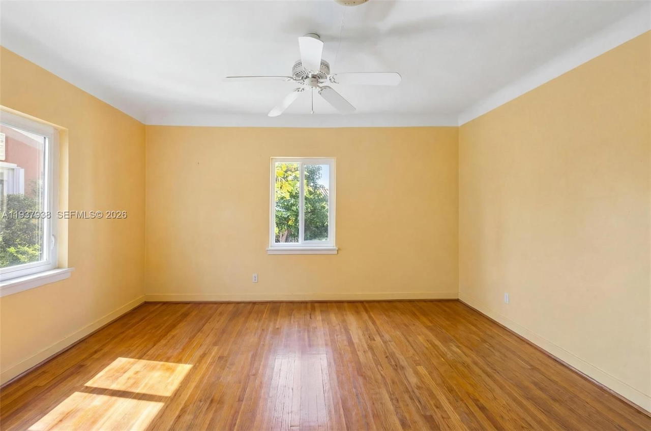 Real estate property located at 9148 Abbott Ave, Miami-dade, Altos Del Mar No 4, Surfside, FL