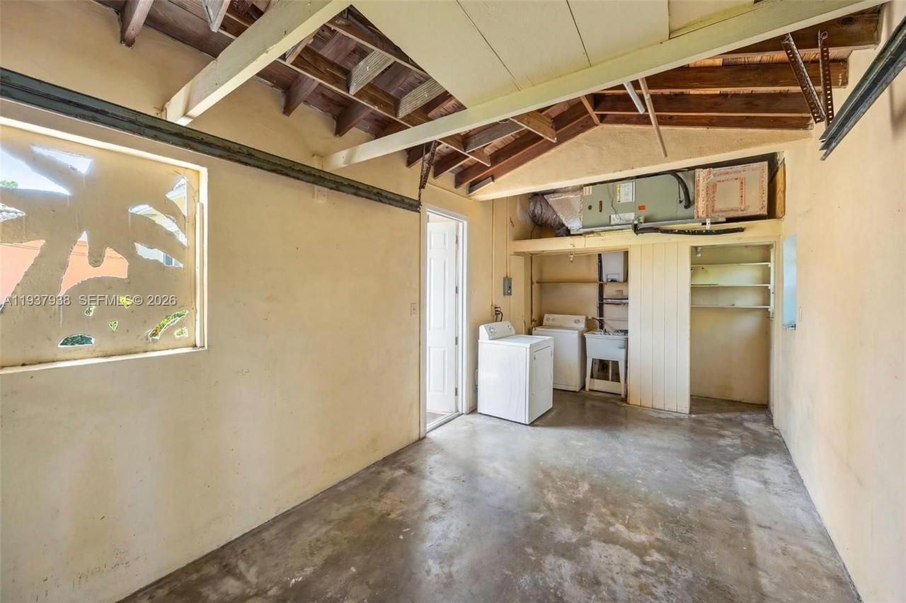 Real estate property located at 9148 Abbott Ave, Miami-dade, Altos Del Mar No 4, Surfside, FL