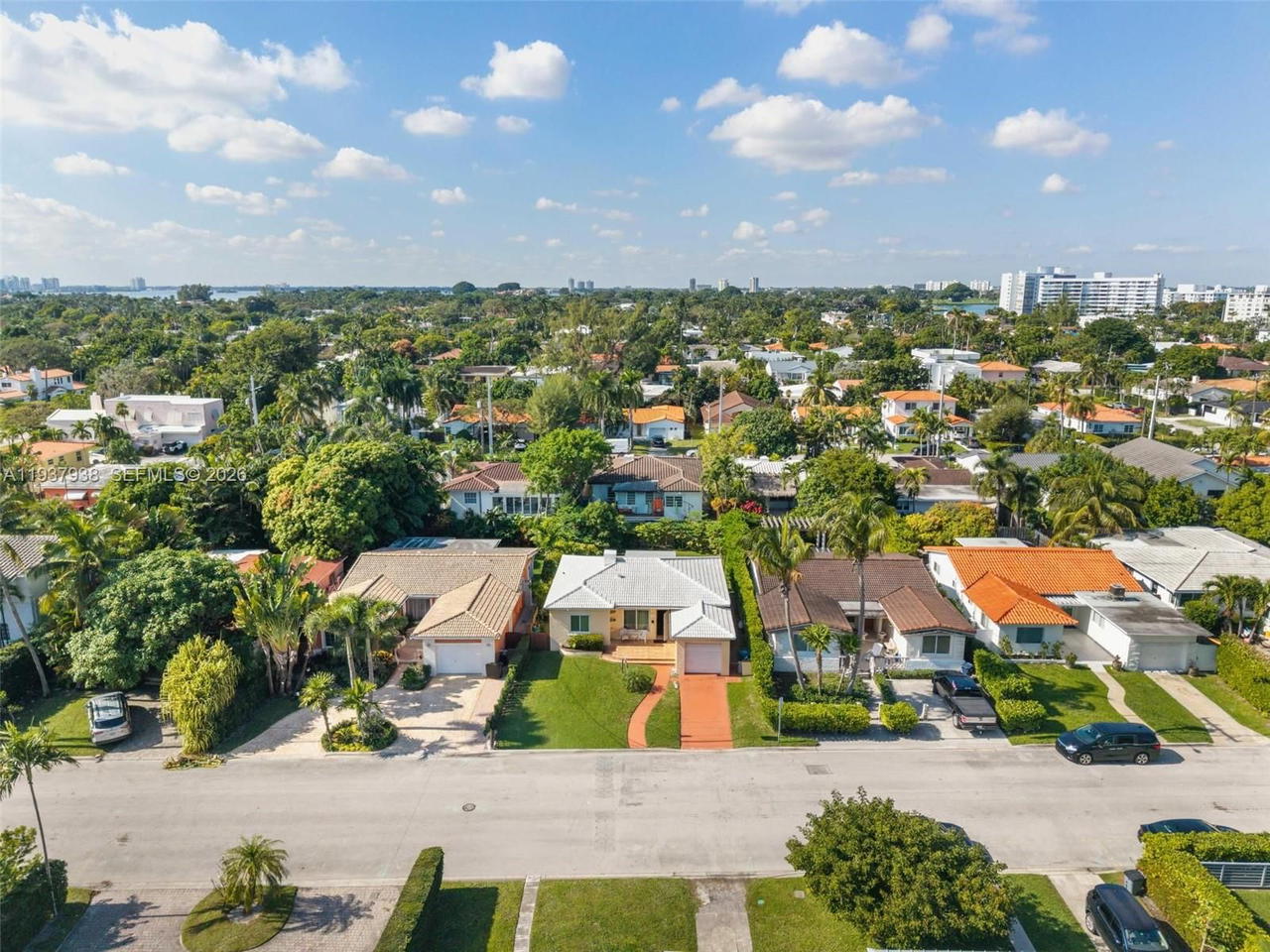 Real estate property located at 9148 Abbott Ave, Miami-dade, Altos Del Mar No 4, Surfside, FL