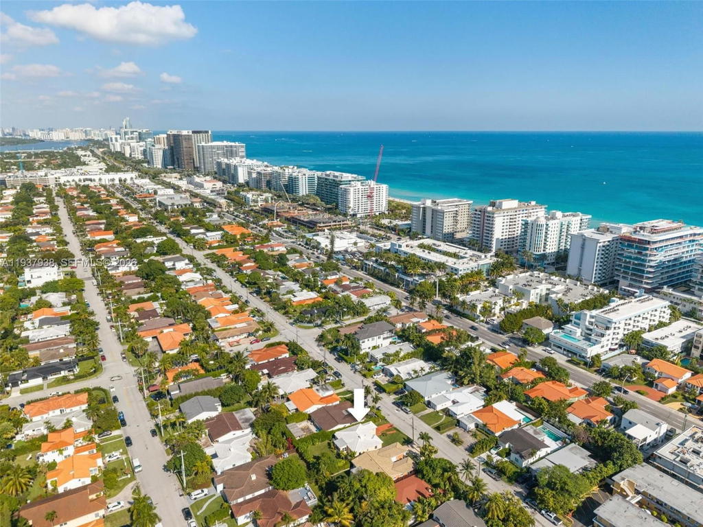 Real estate property located at 9148 Abbott Ave, Miami-dade, Altos Del Mar No 4, Surfside, FL