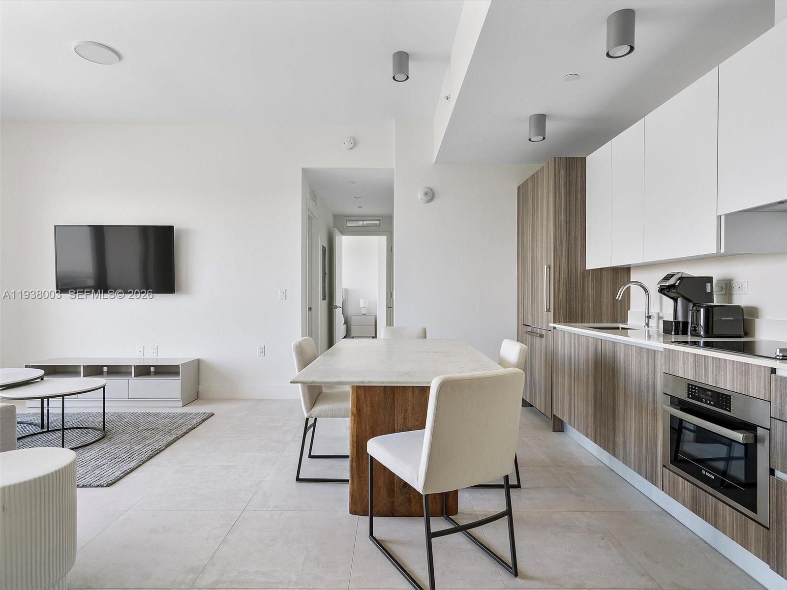 Real estate property located at 239 9th St #2003, Miami-dade, Smart Brickell, Miami, FL