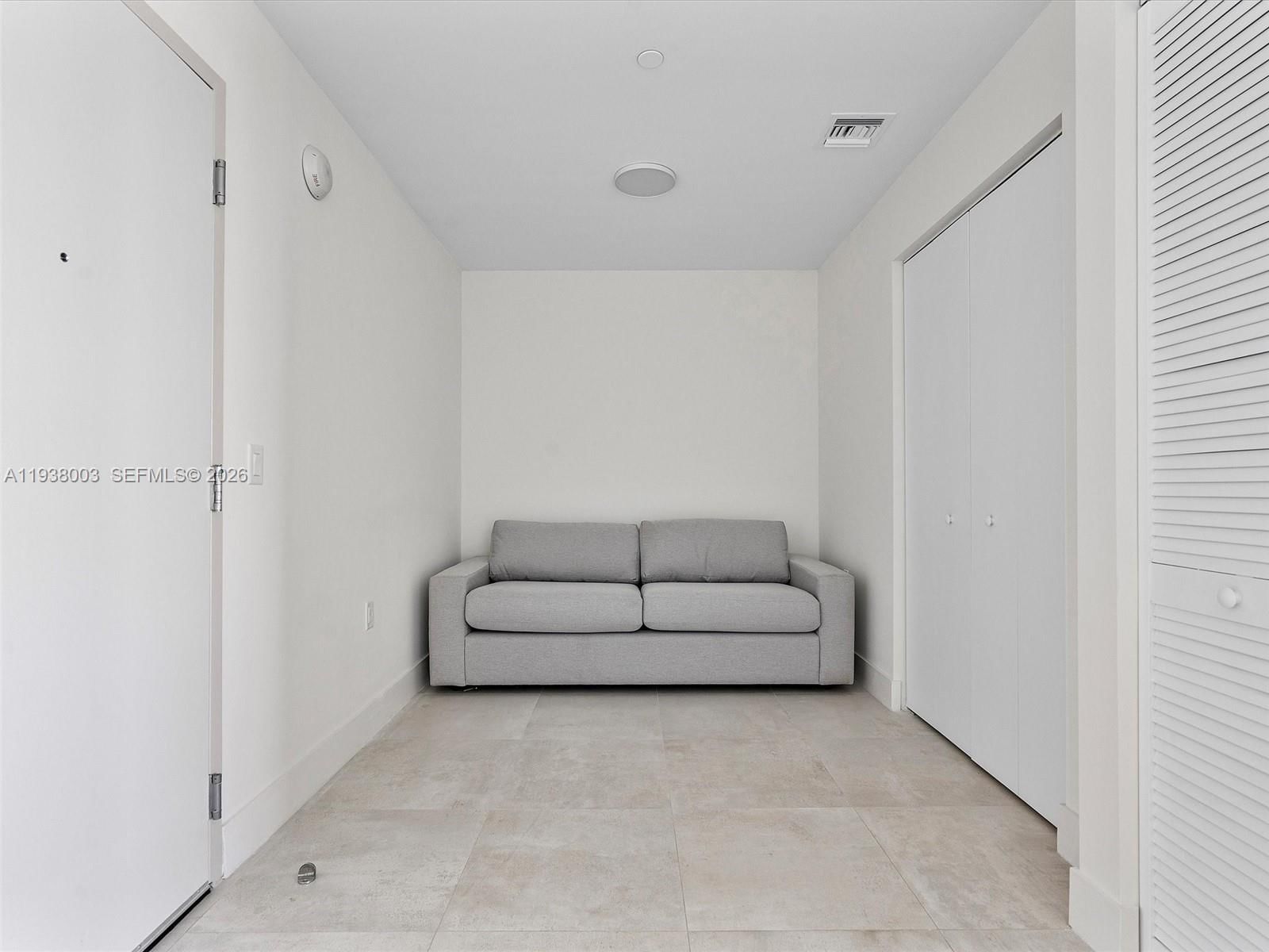Real estate property located at 239 9th St #2003, Miami-dade, Smart Brickell, Miami, FL